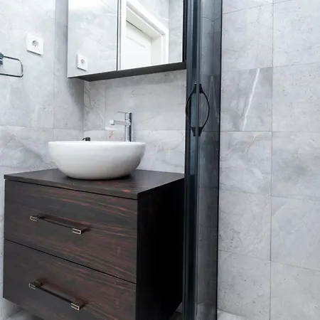 3 Bedrooms - Location- 1st Floor Apartment