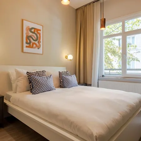 Apartment 3 Bedrooms - Location- 1st Floor *
